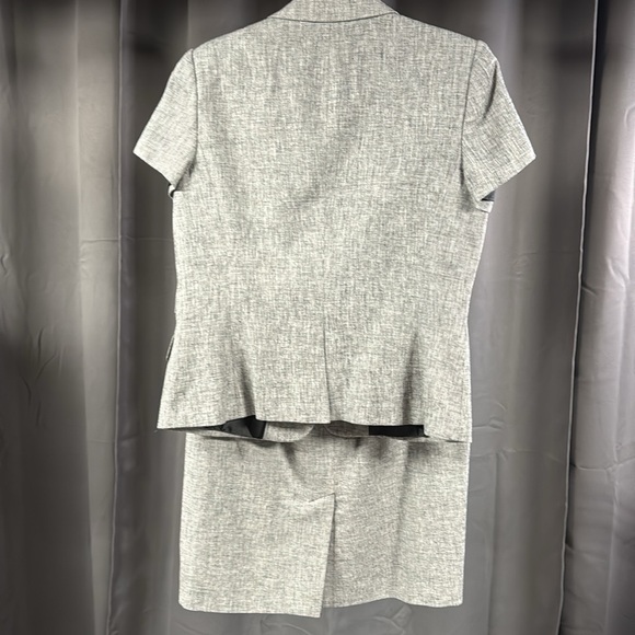 Calvin Klein Gray Short Sleeve Suit with Skirt - Picture 5 of 6